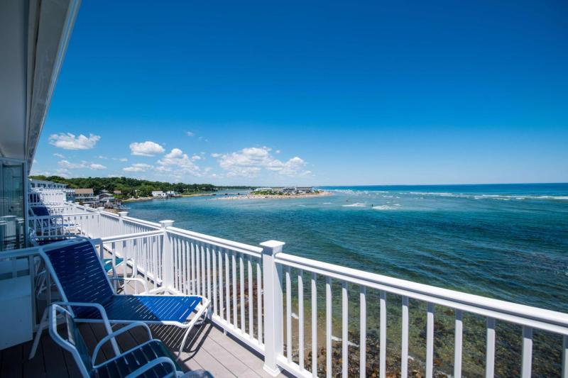 Pet Friendly Lodging In Ogunquit Me