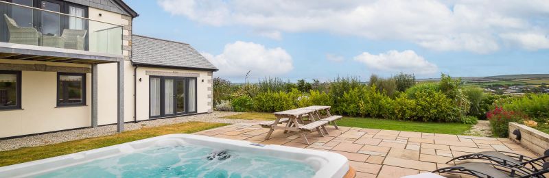 Dog Friendly Holidays Cornwall With Hot Tub